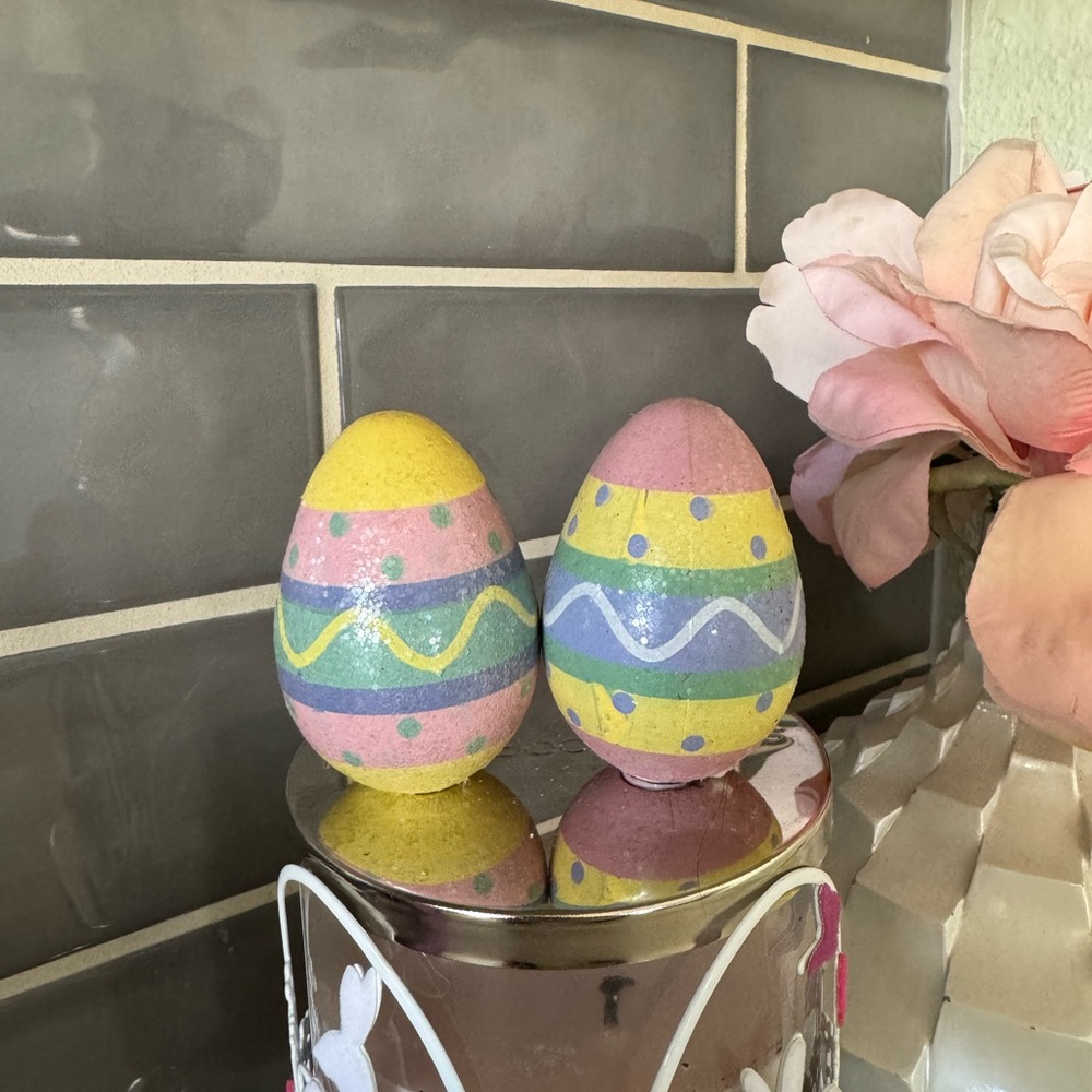 Bath & Body Candle Lid Toppers Colorful Decorative Easter Eggs